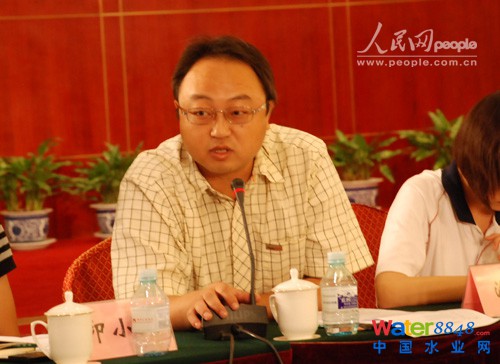 2010828“ʮ”Ҏ(gu)ԕĈھek}“ΠImh(hun)׌GɫI(lng)”D鱱Эh(hun)o(h)ƌW(xu)оԺ̎˝ W(wng)ӛ tz